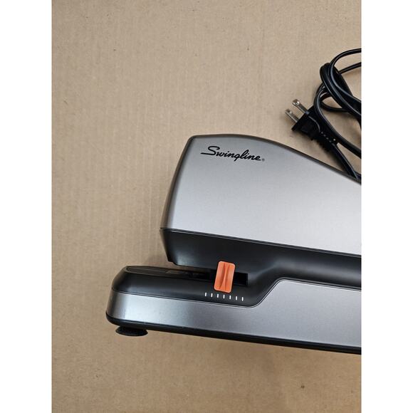 Swingline Electric Stapler, 60 Sheet Capacity, Optima 60, Jam - Picture 4 of 7